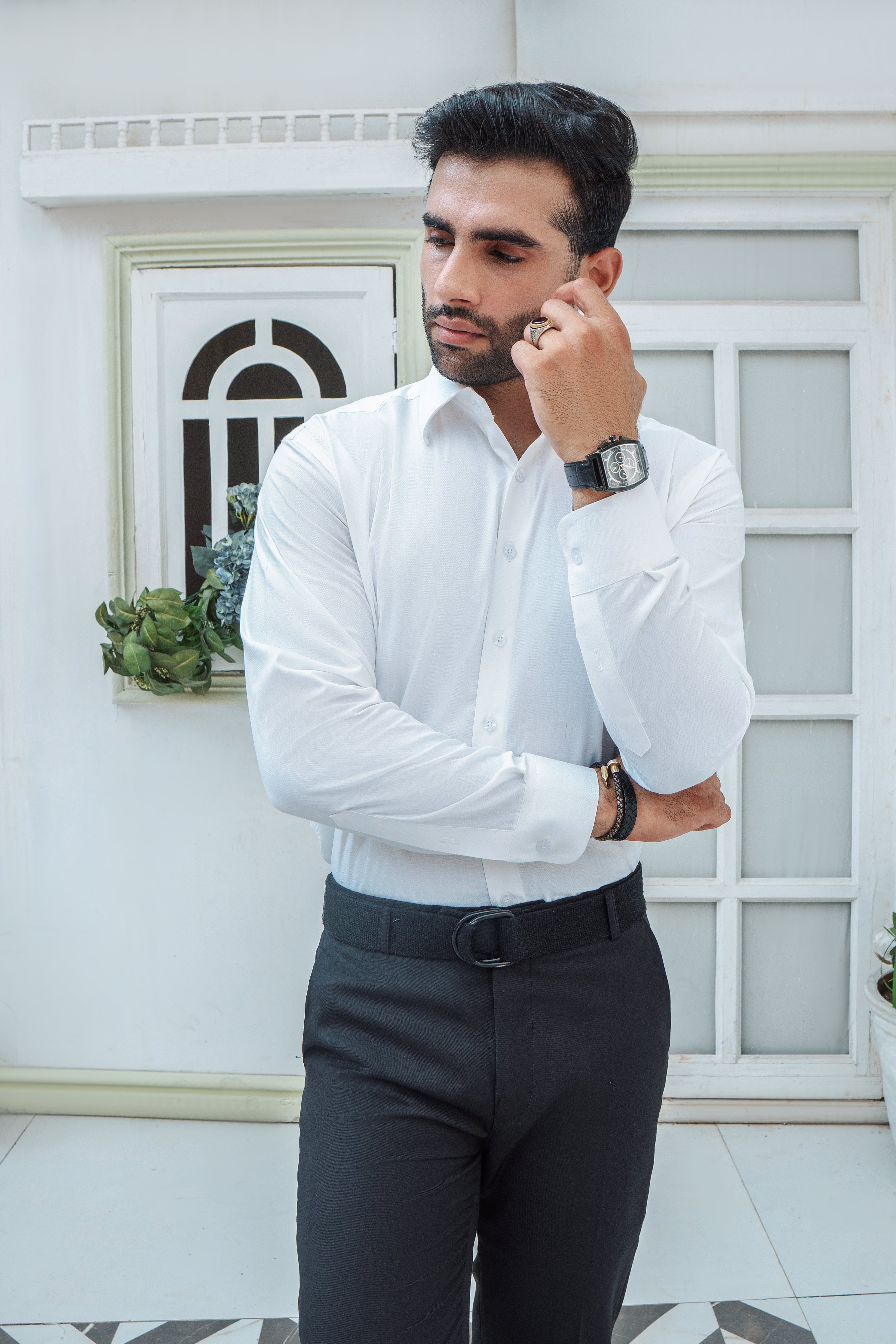 Classic Snow White Textured Dress Shirts